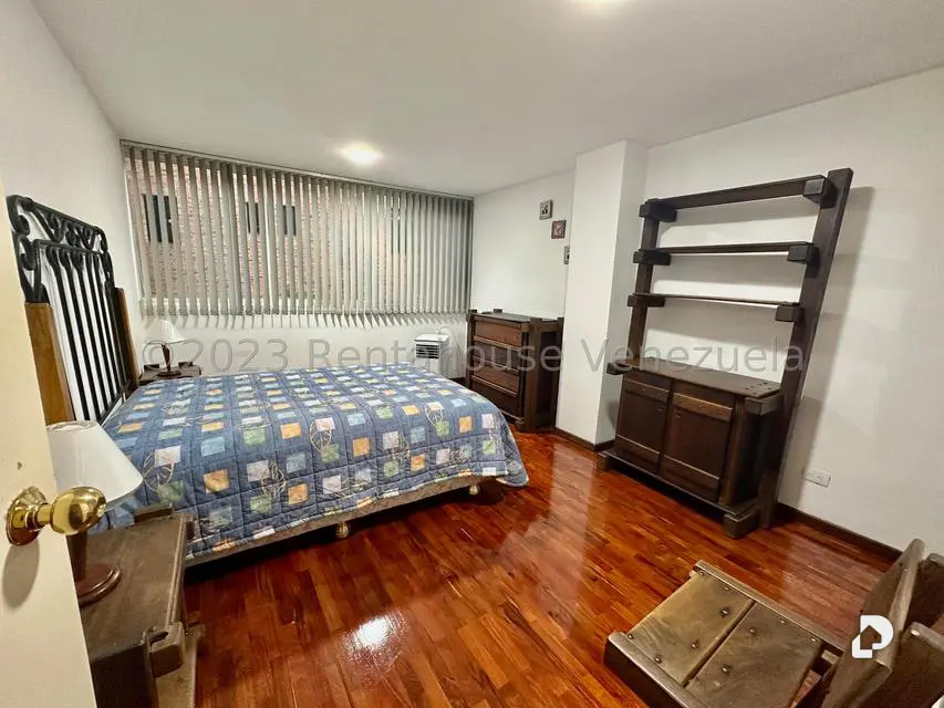 Apartamento en Las Mercedes, Caracas – 9
