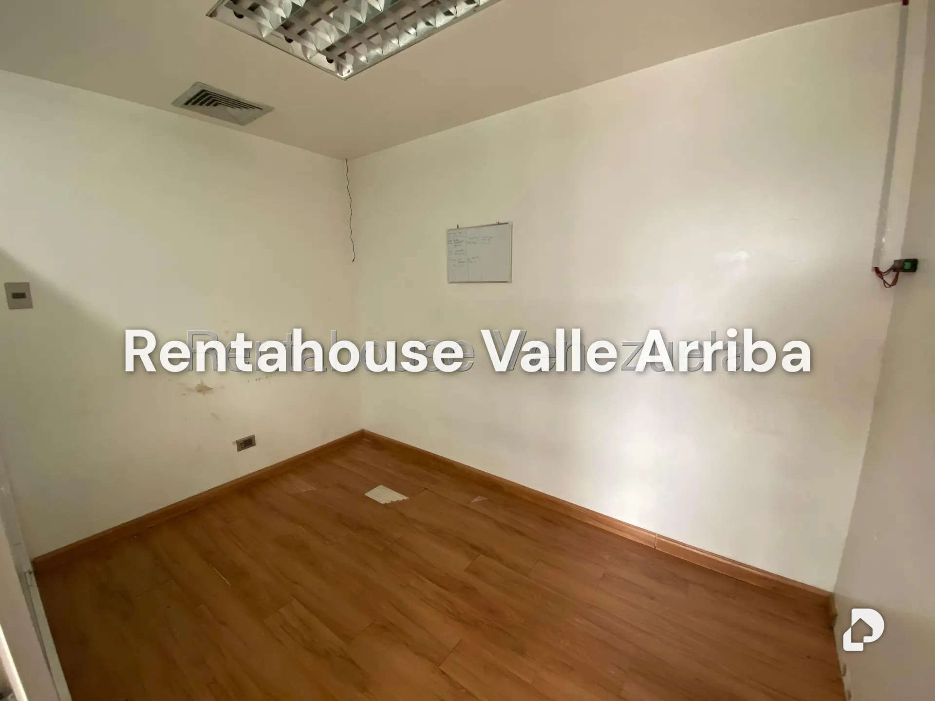Local comercial en Macaracuay, Caracas – 4