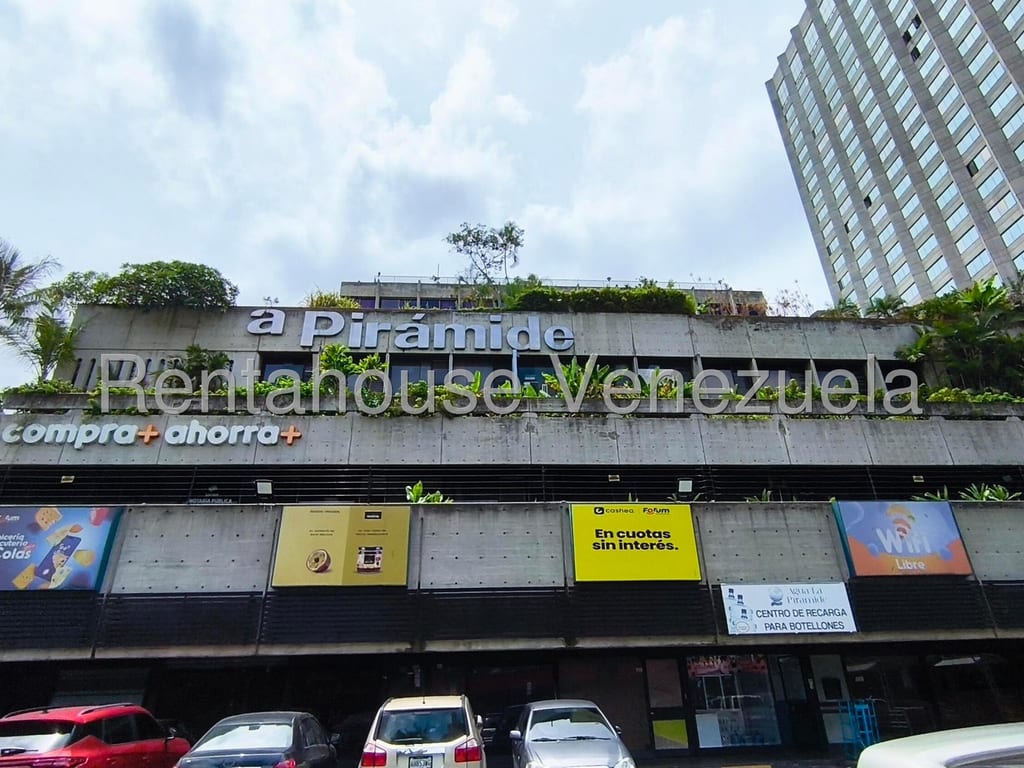 Oficina en Prados del Este, Caracas - 1