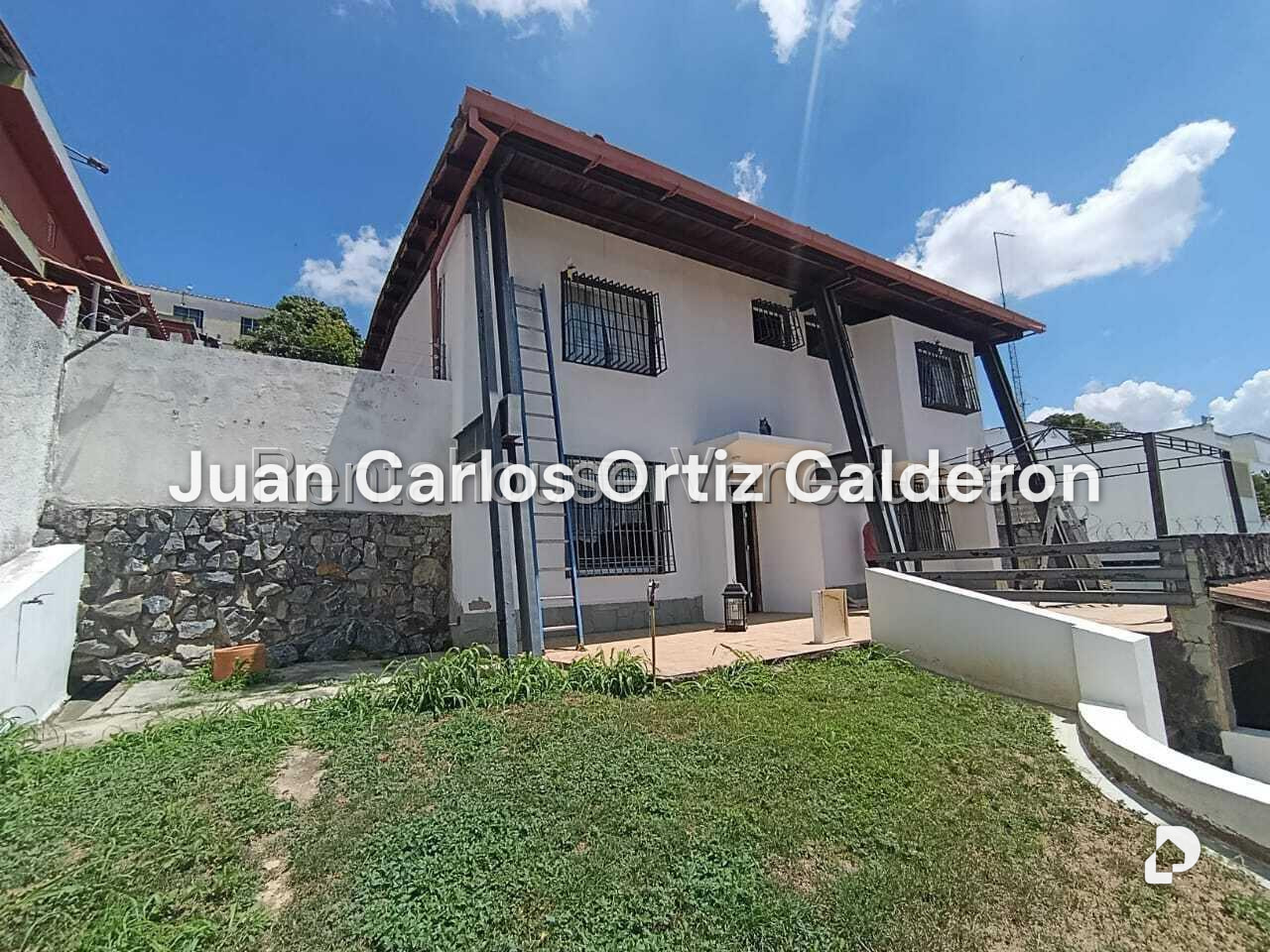 Casa en Cumbres de Curumo, Caracas – 2
