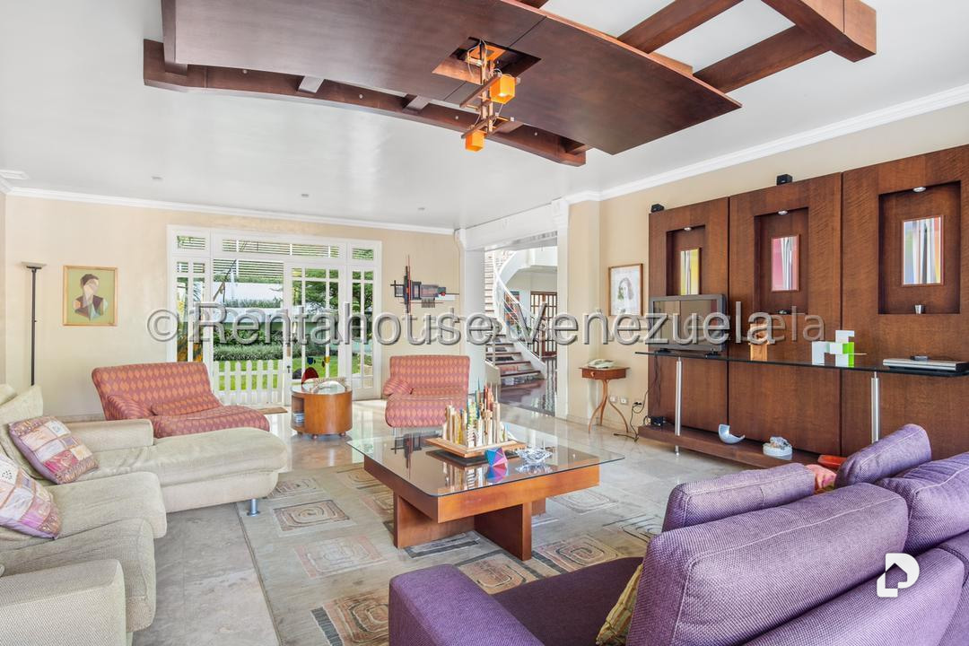 House in La Lagunita Country Club, Caracas – 15