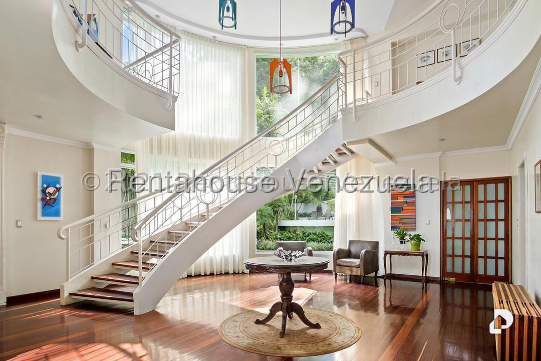 House in La Lagunita Country Club, Caracas – 4
