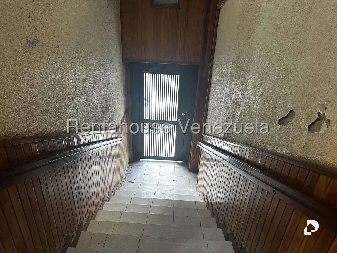 Local comercial en El Marqués, Caracas – 4