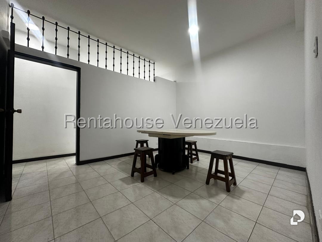 Local comercial en El Marqués, Caracas – 8