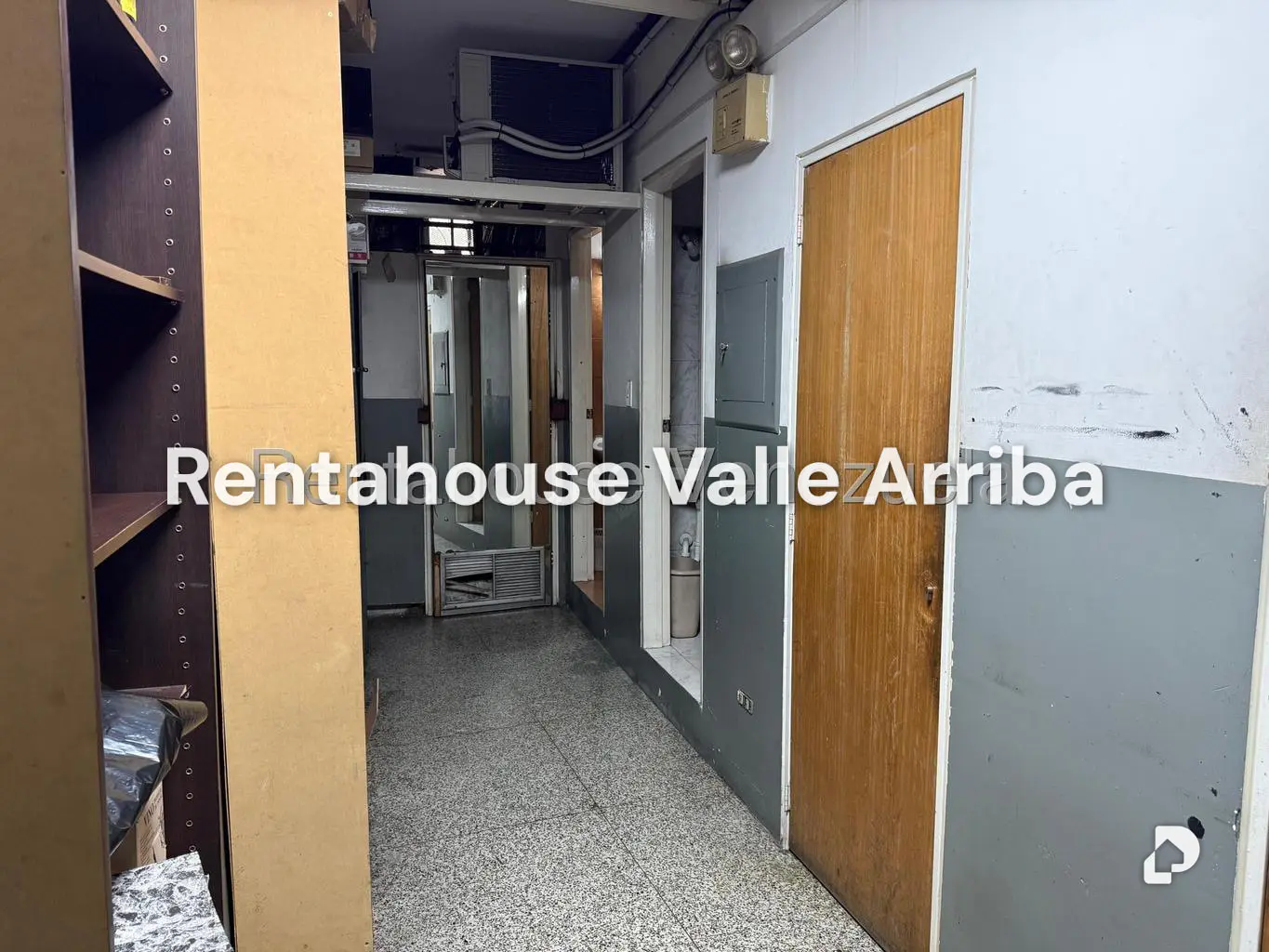 Local comercial en El Rosal, Caracas – 14