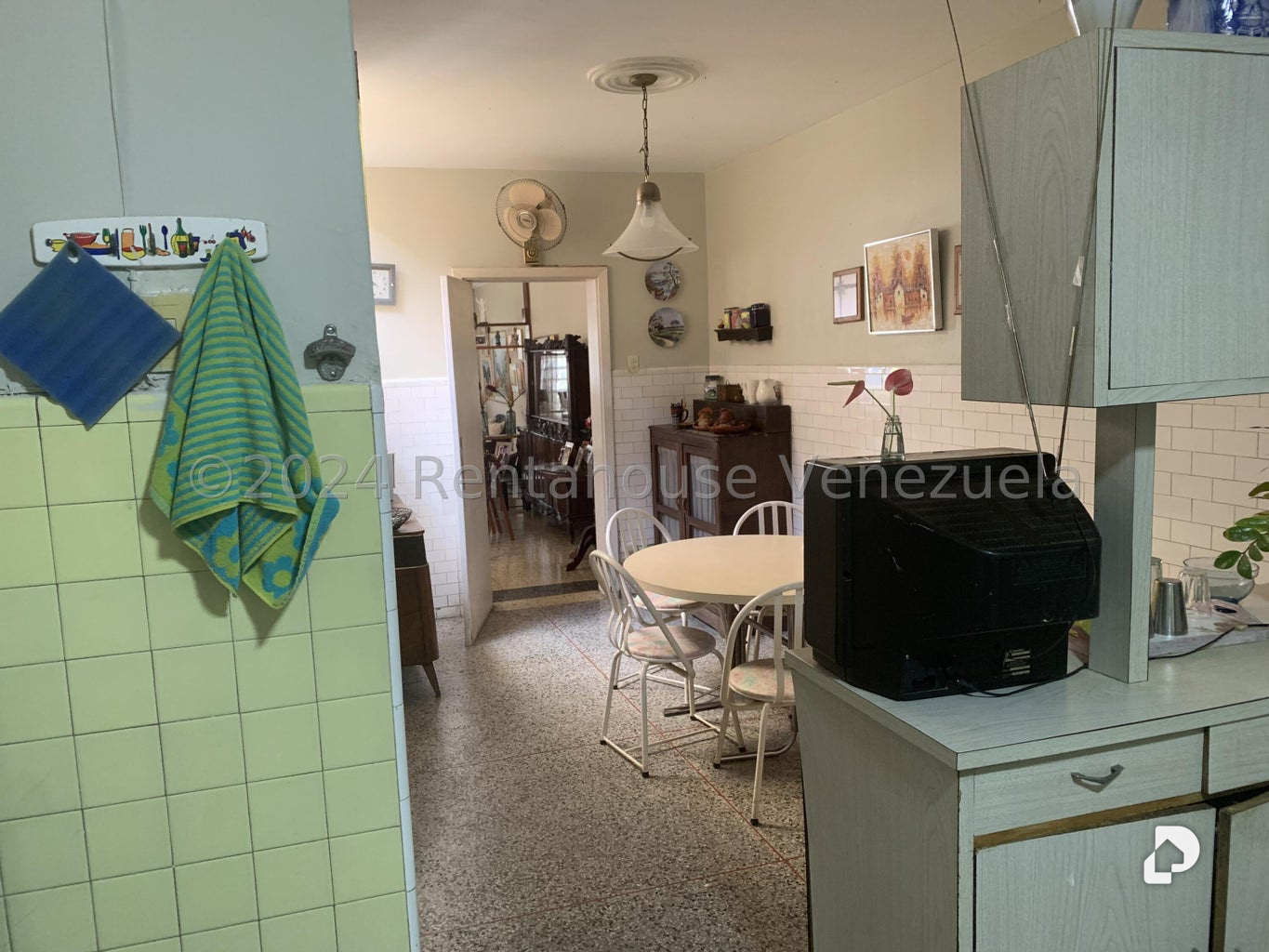 Casa en Campo Claro, Caracas – 15