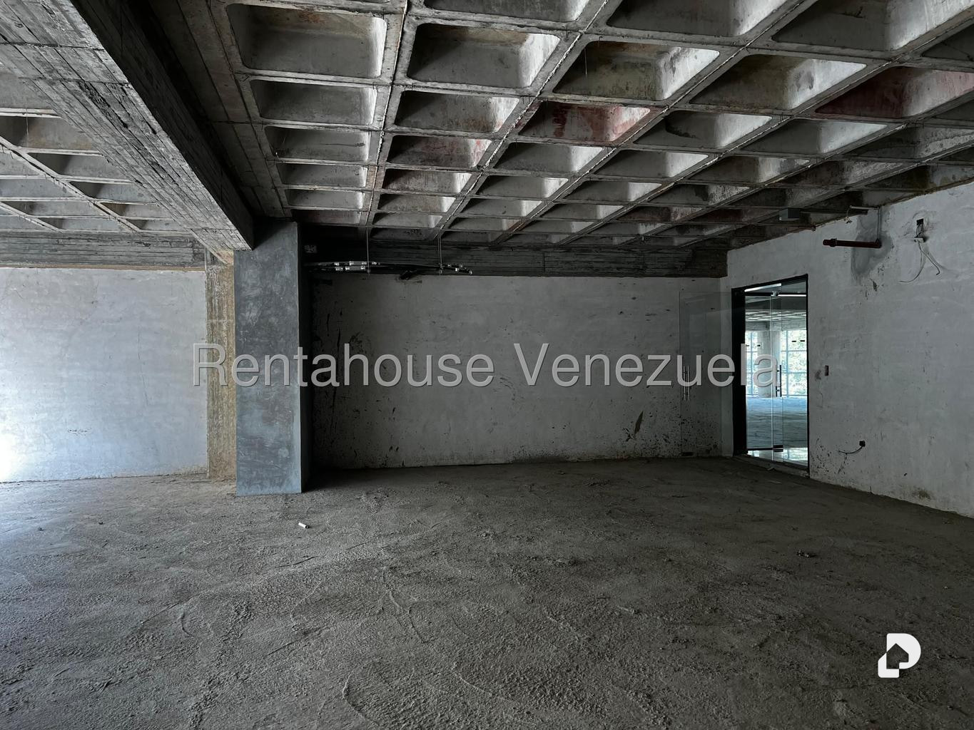 Oficina en Los Naranjos (del Cafetal), Caracas – 14