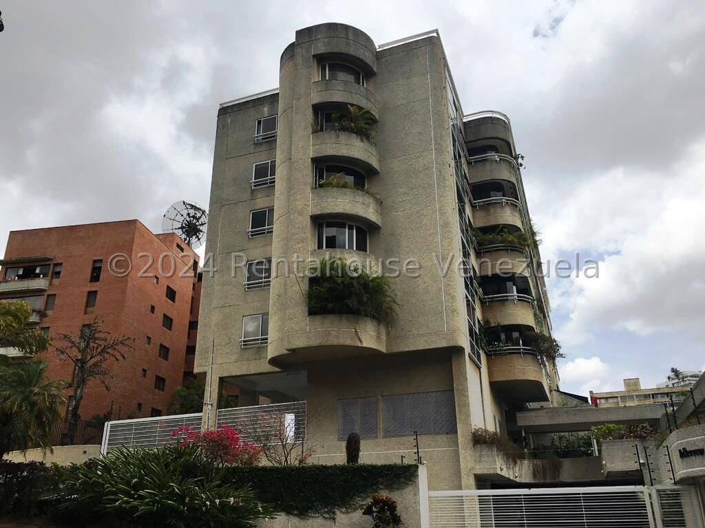 Apartamento en Los Samanes, Caracas - 1
