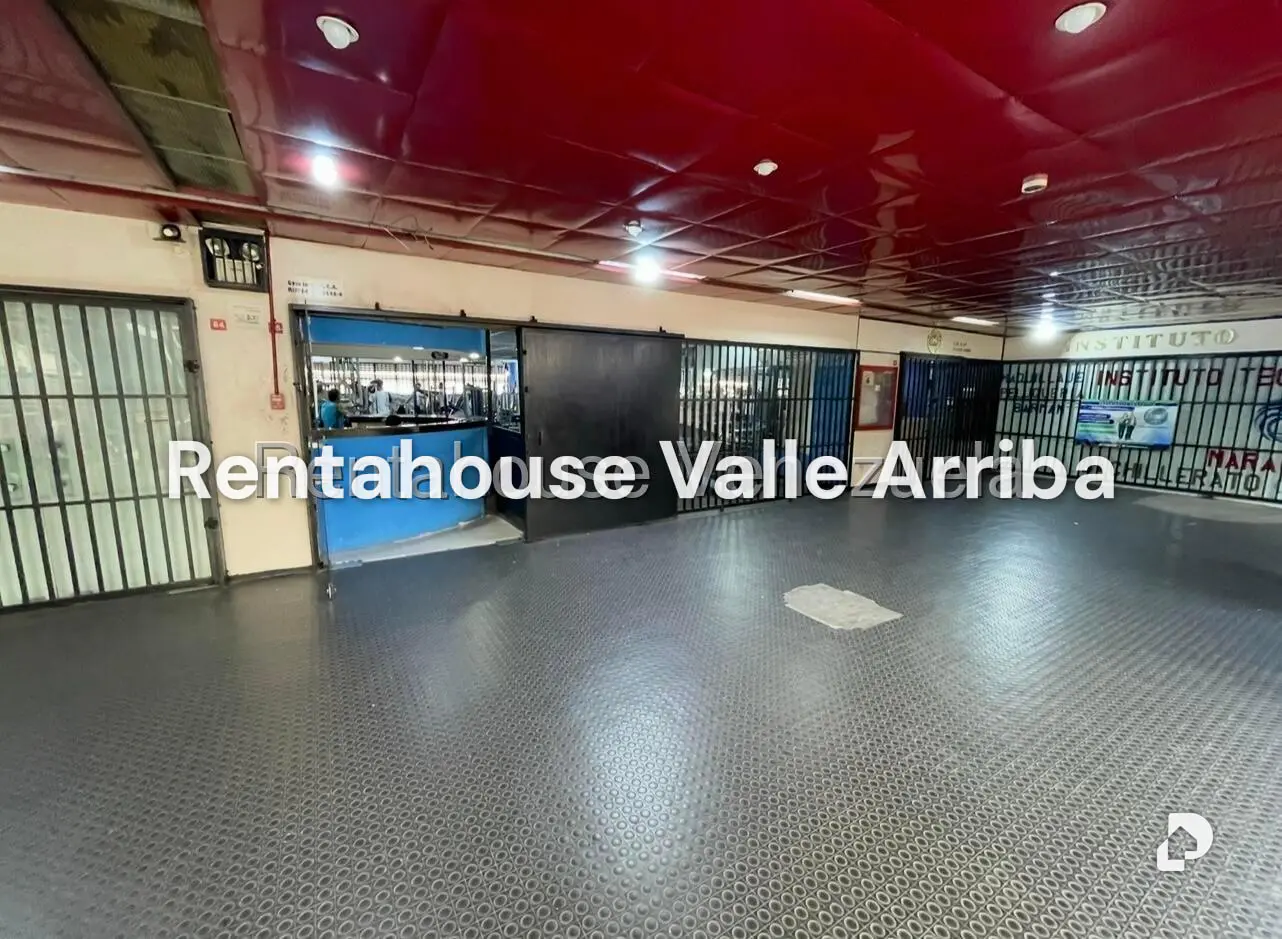 Local comercial en Artigas, Caracas – 3