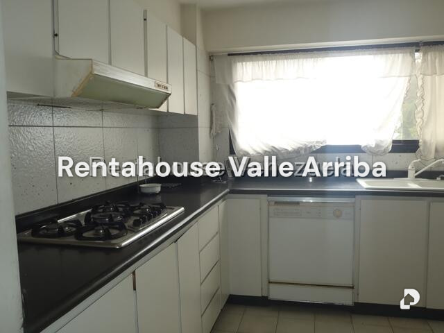 Apartamento en Lomas de Prados del Este, Caracas – 11