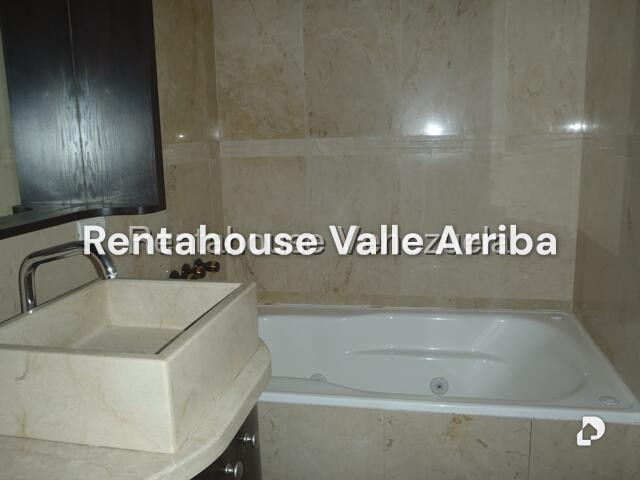 Apartamento en Lomas de Prados del Este, Caracas – 20