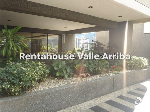 Apartamento en Lomas de Prados del Este, Caracas – 2