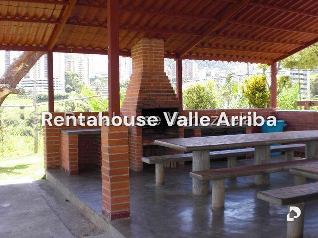 Apartamento en Lomas de Prados del Este, Caracas – 23