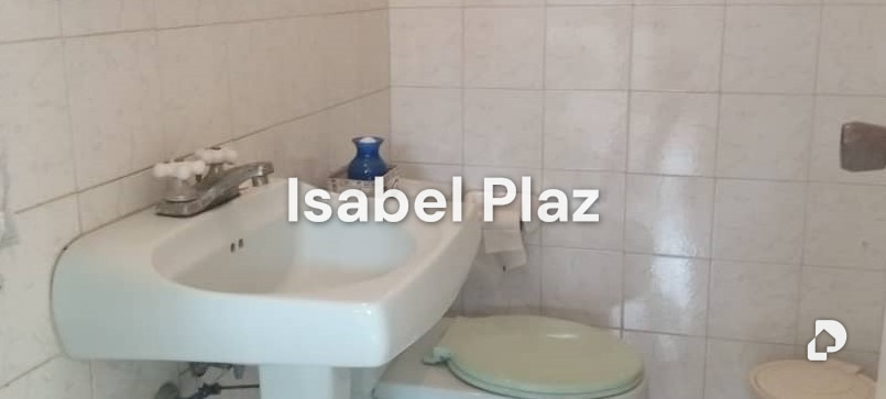 House in La Lagunita, Caracas – 10