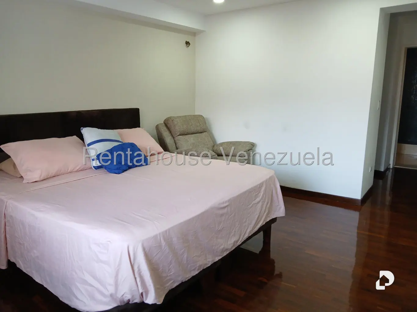 Apartamento en Colinas de Valle Arriba, Caracas – 18
