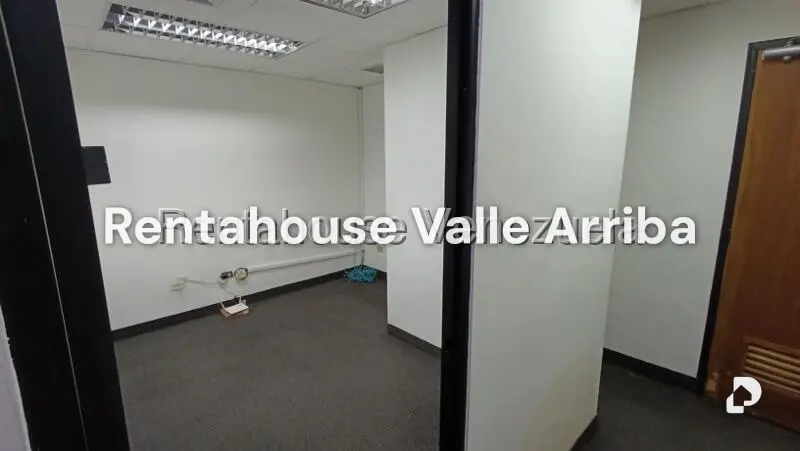 Office in Chuao, Caracas – 7