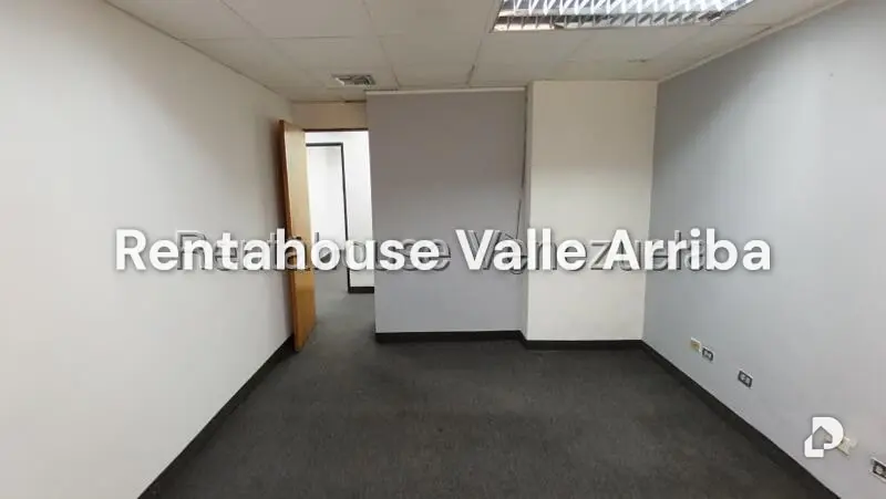 Office in Chuao, Caracas – 14