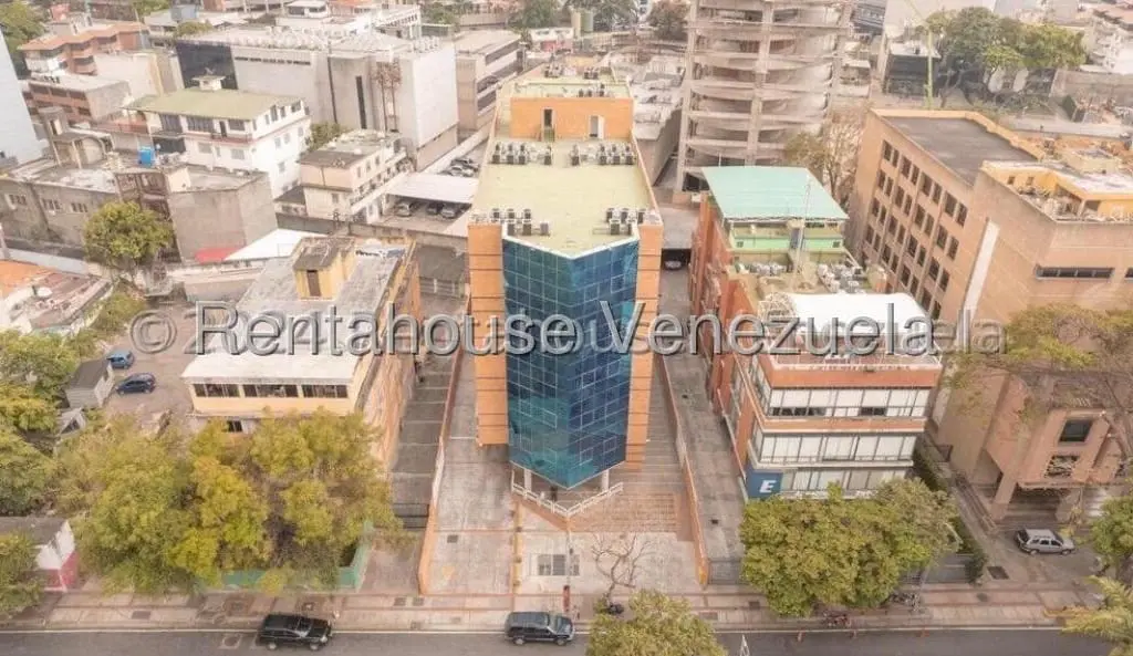 Office in Las Mercedes, Caracas - 1
