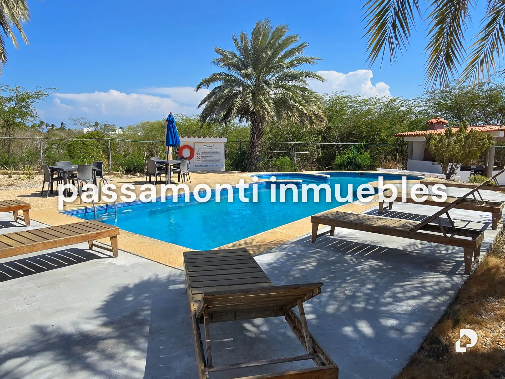Commercial space in El Yaque – 1