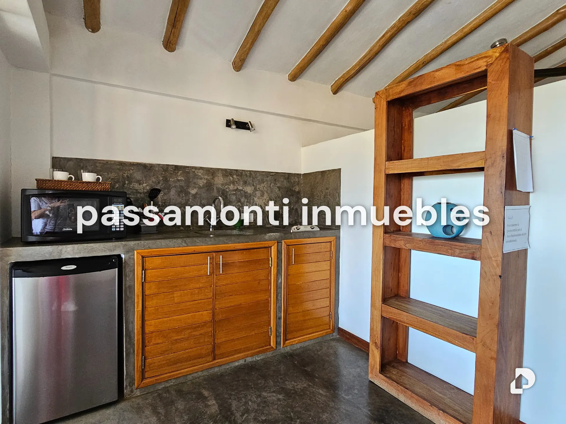 Commercial space in El Yaque – 15