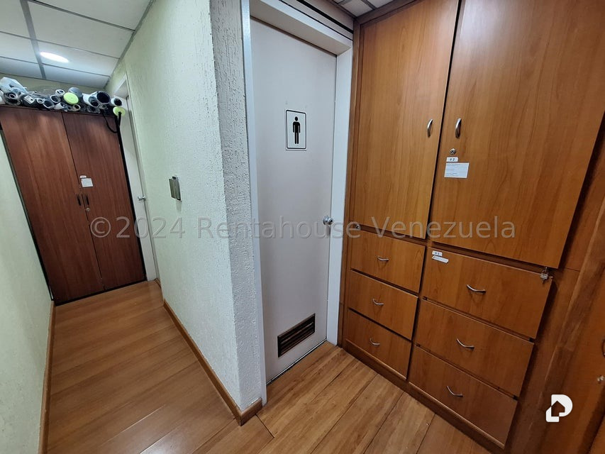Oficina en Chacao, Caracas – 11