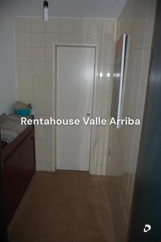 Apartamento en Los Palos Grandes, Caracas – 21