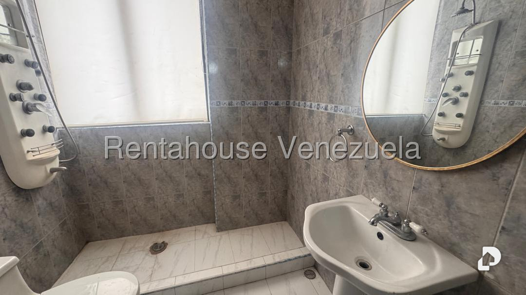 Apartamento en Chacao, Caracas – 24