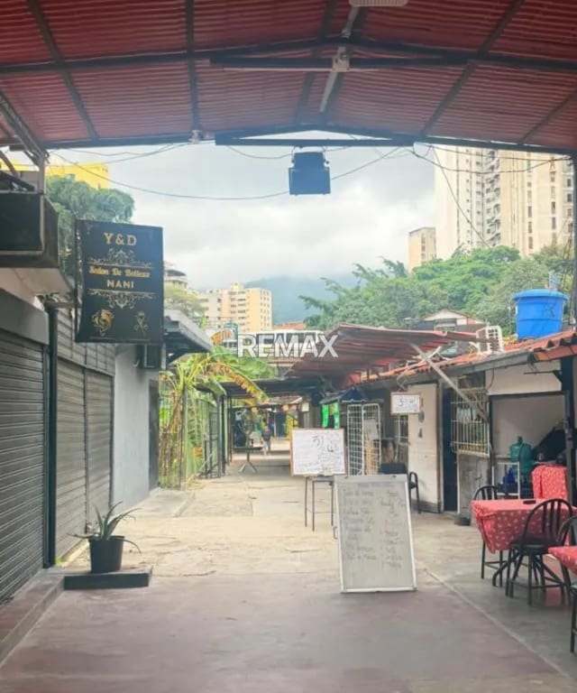 Local comercial en Chacaito, Caracas - 1