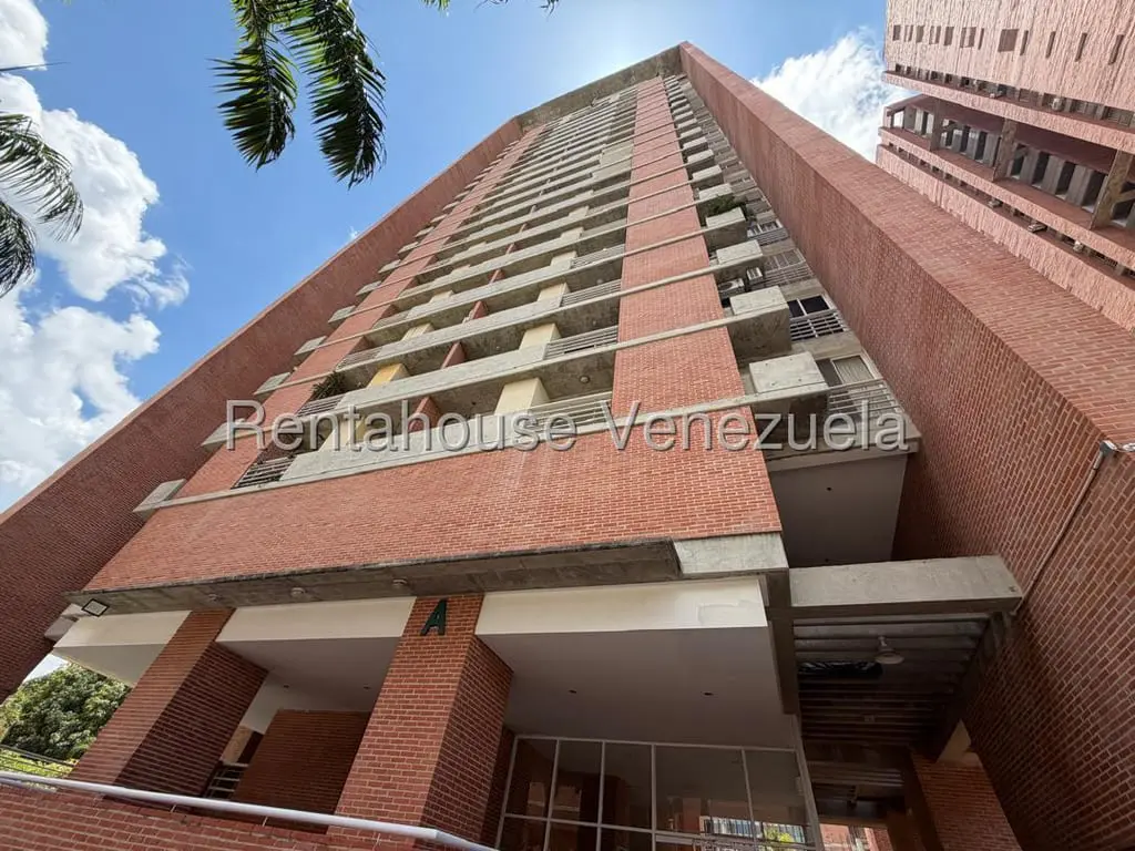 Apartment in Boleíta Norte, Caracas - 1