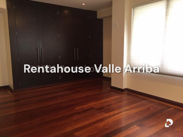 Apartamento en La Florida, Caracas – 21