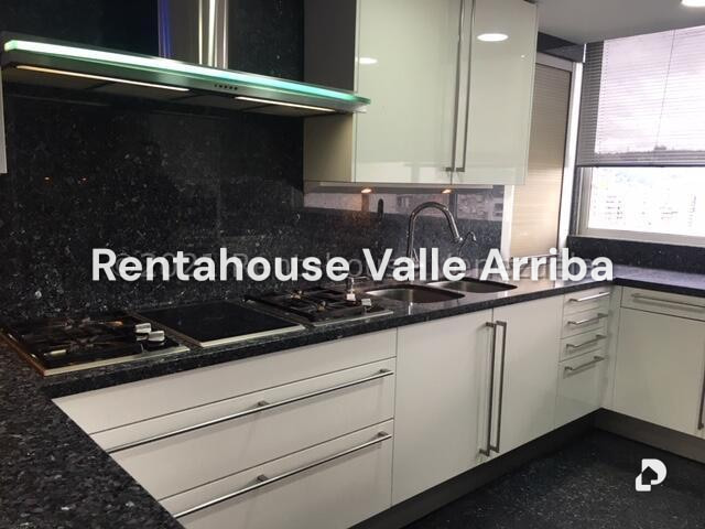 Apartamento en La Florida, Caracas – 26