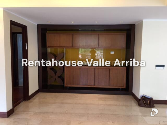 Apartamento en La Florida, Caracas – 18