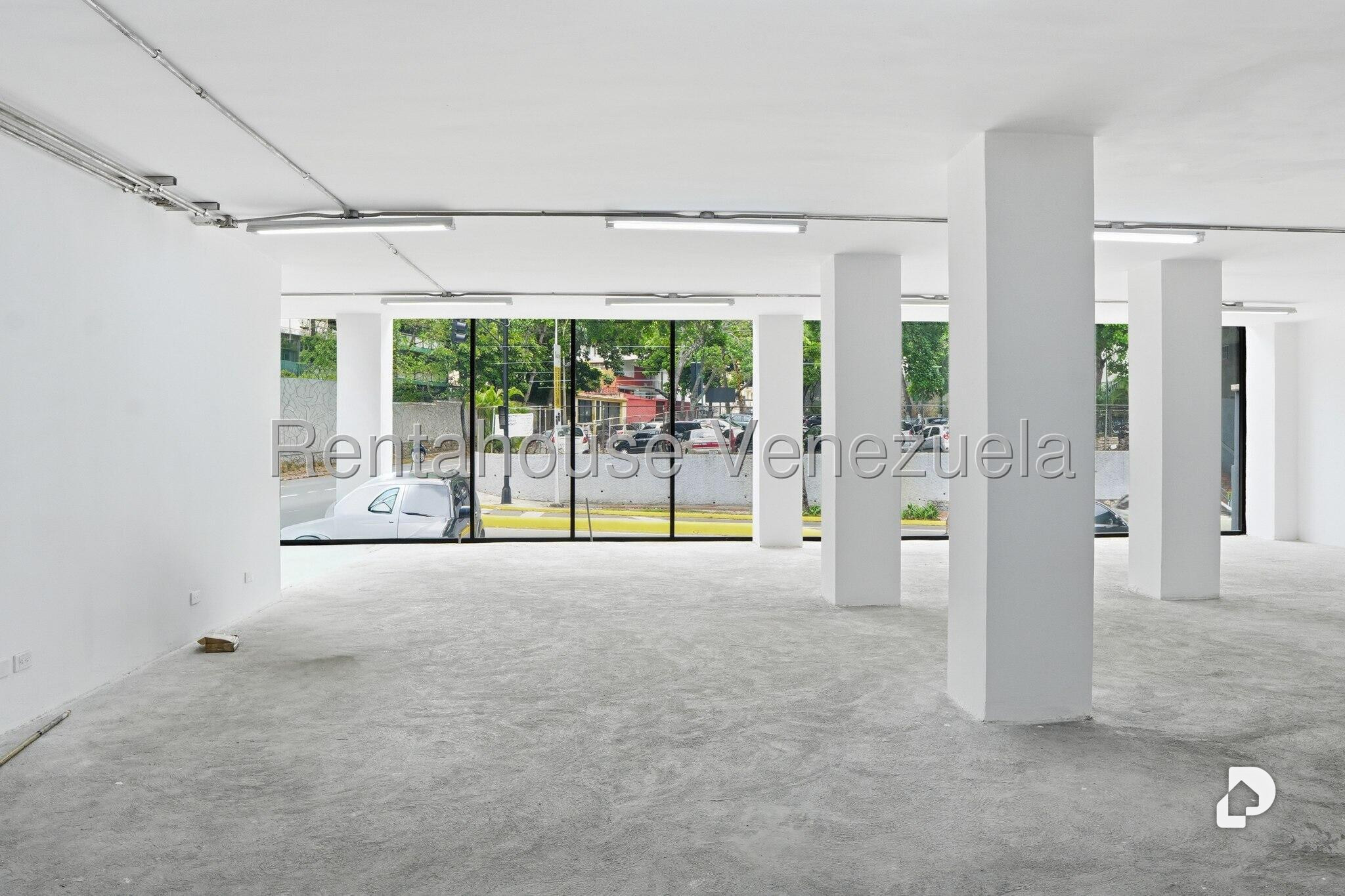 Local comercial en Chuao, Caracas – 8