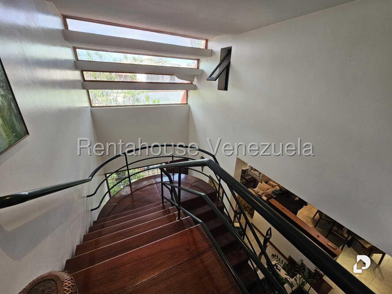 Casa en Alto Prado, Caracas – 9