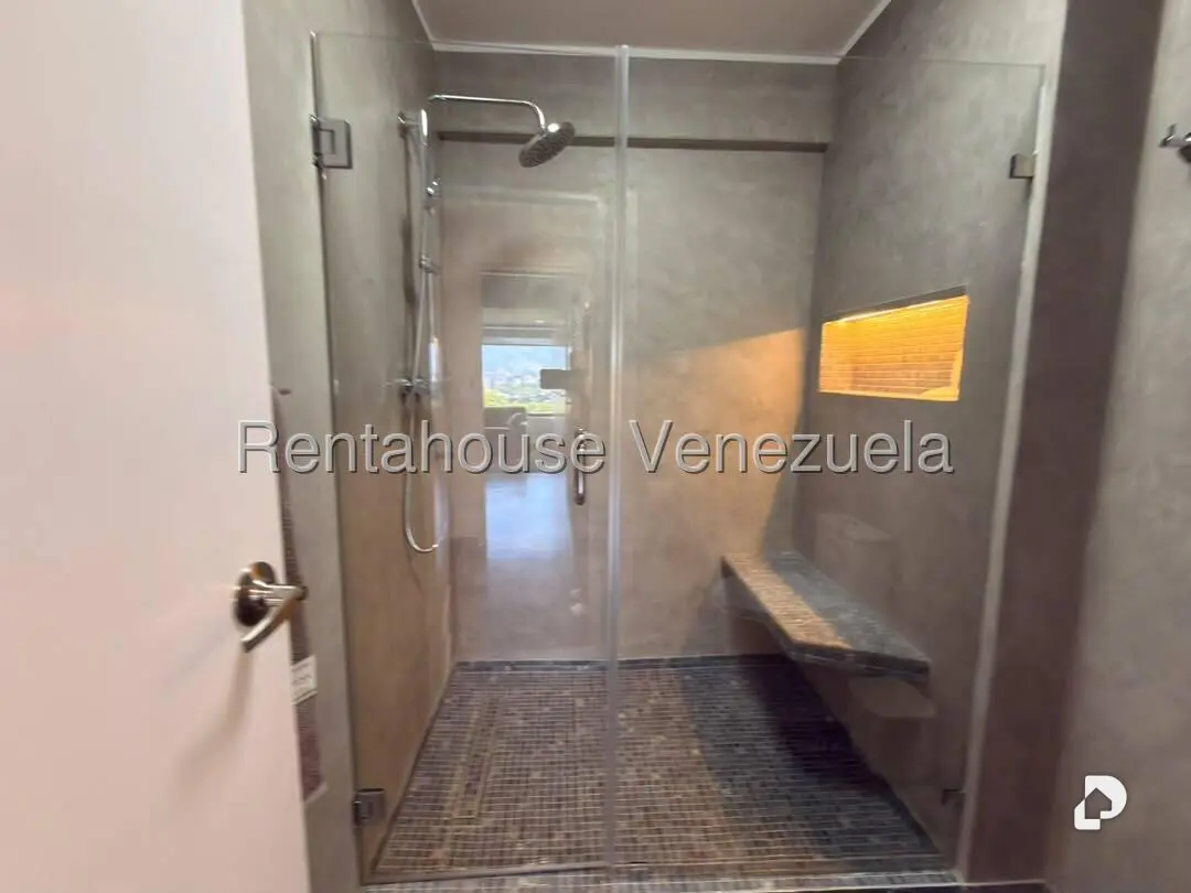 Apartment in Las Mercedes, Caracas – 23