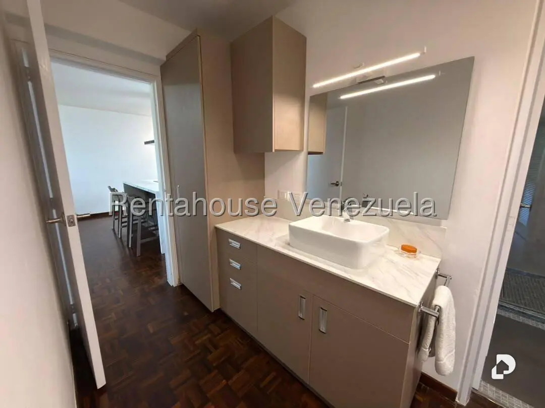 Apartment in Las Mercedes, Caracas – 21