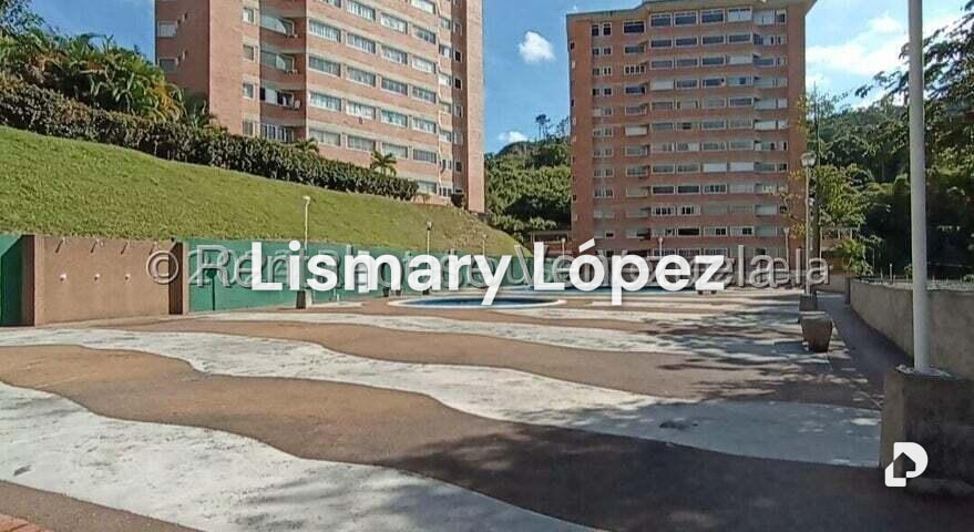 Apartamento en Miravila, Caracas – 13