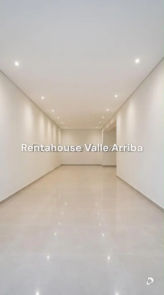 Apartamento en La Castellana, Caracas – 11