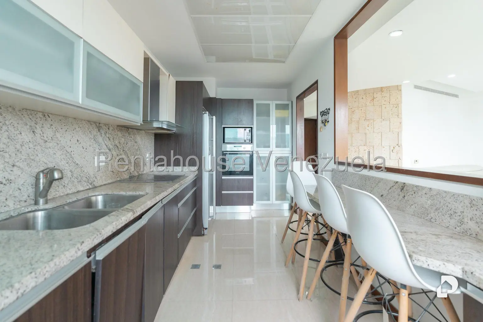 Apartamento en Las Mesetas de Santa Rosa de Lima, Caracas – 8