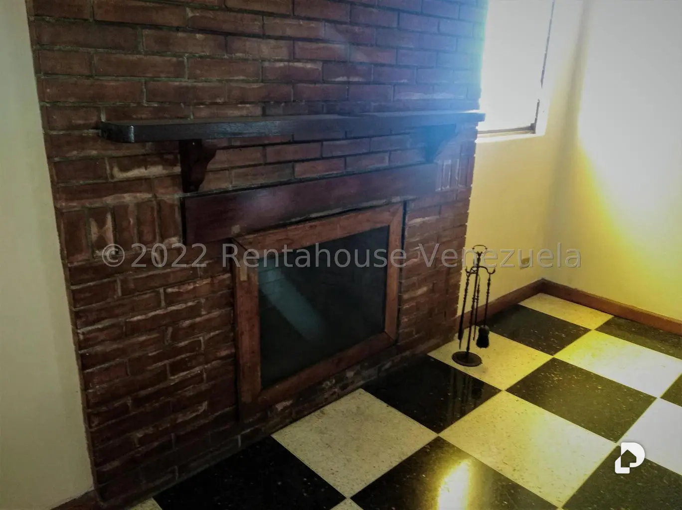 Casa en Oripoto, Caracas – 11