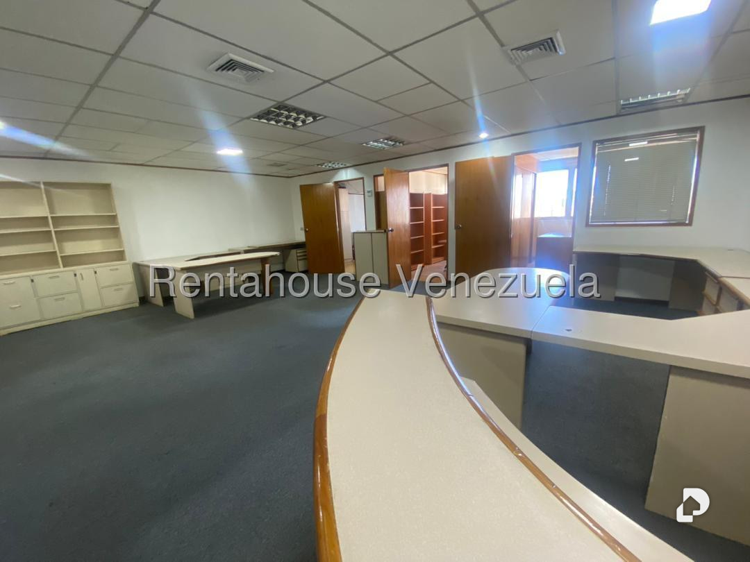 Oficina en La Castellana, Caracas – 1