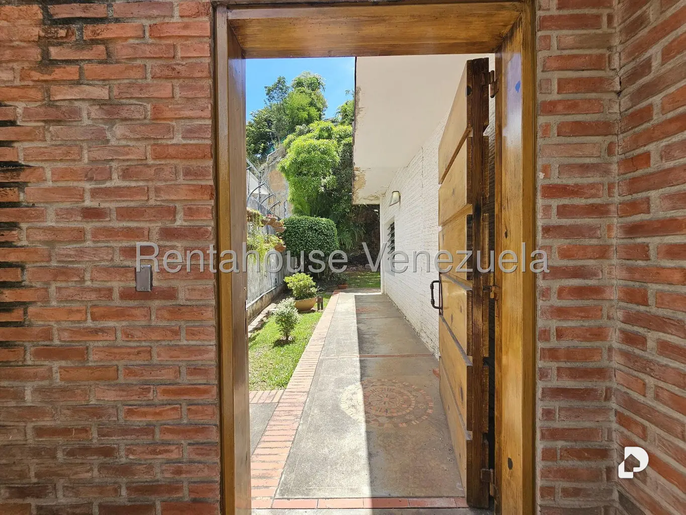 Casa en San Román, Caracas – 8