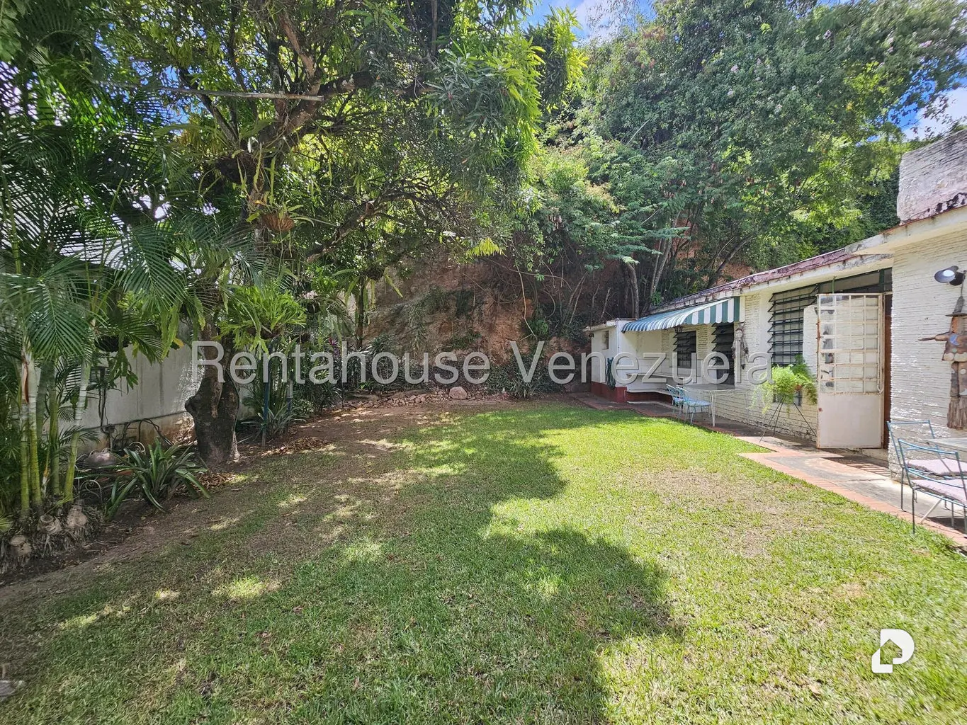 Casa en San Román, Caracas – 10