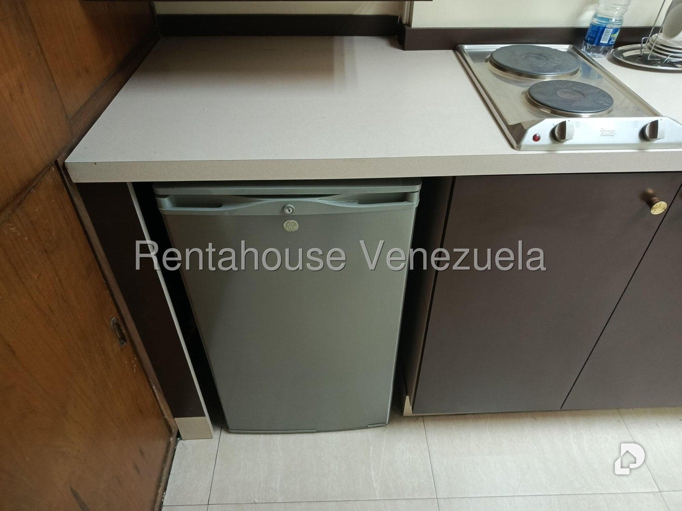 Local comercial en Parroquia La Candelaria, Caracas – 18