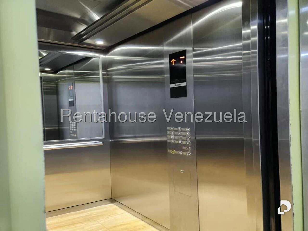 Apartamento en La Lagunita Country Club, Caracas – 2
