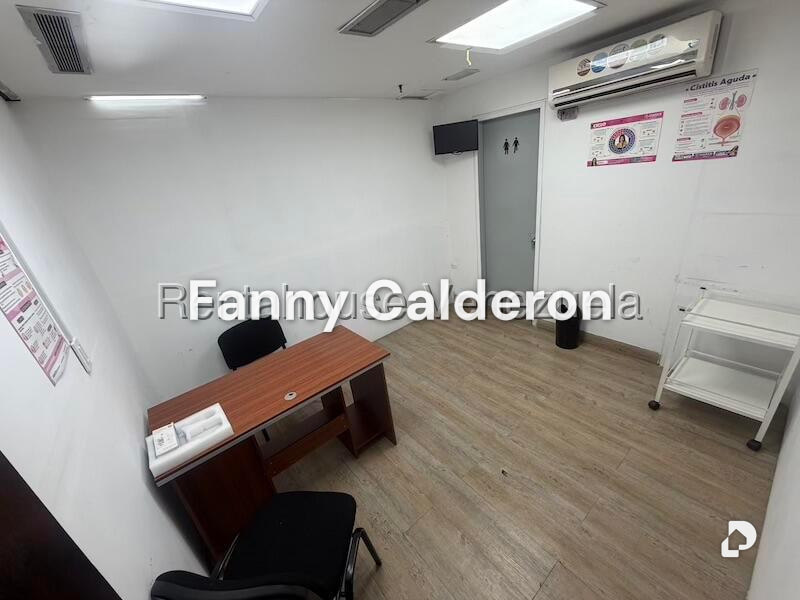 Oficina en El Recreo, Caracas – 25