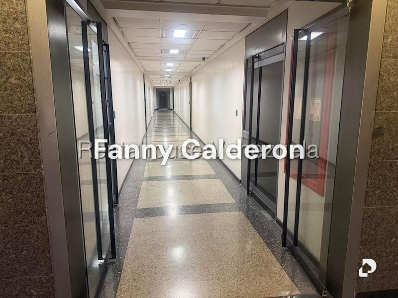 Oficina en El Recreo, Caracas – 2