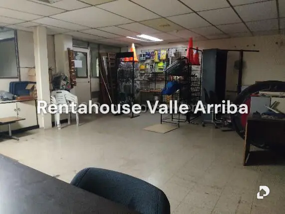 Local comercial en Parroquia Altagracia, Caracas – 15