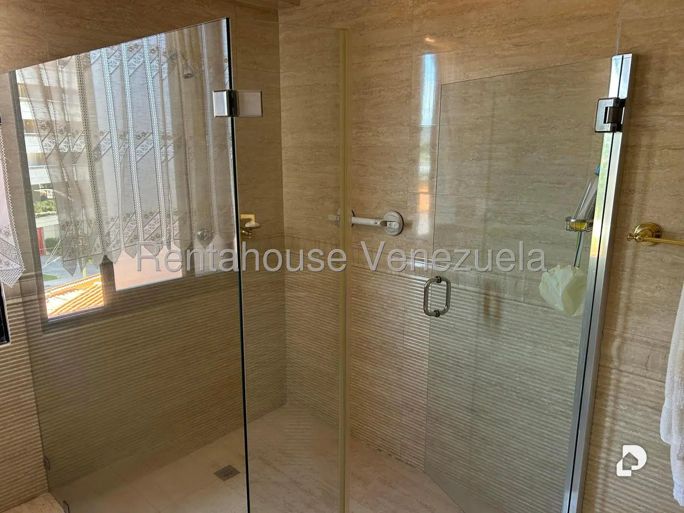 Apartamento en Miranda, Caracas – 24