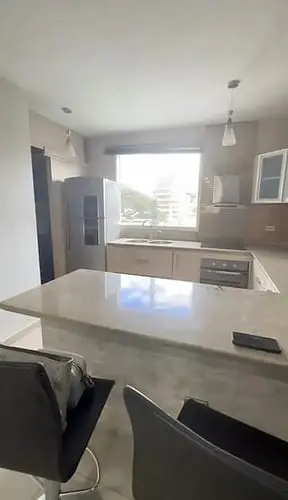 Apartamento en La Esperanza, Maracay - 1